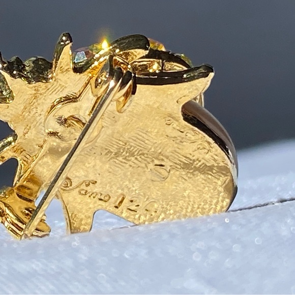 Aurora Borealis Crystal Rhinestone Gold Tone Bug Brooch Pin - Picture 11 of 13